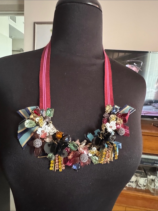 J. Crew Jewelry - J. Crew Multicolor Ribbon Necklace   Vintage New Mixed Med FREE EARRINGS❗️❗️